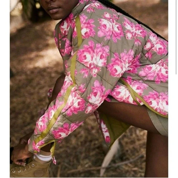 Free People FP Movement Printed Pippa Packable Puffer Jacket Sz S Pink Rose NWT - Picture 3 of 16